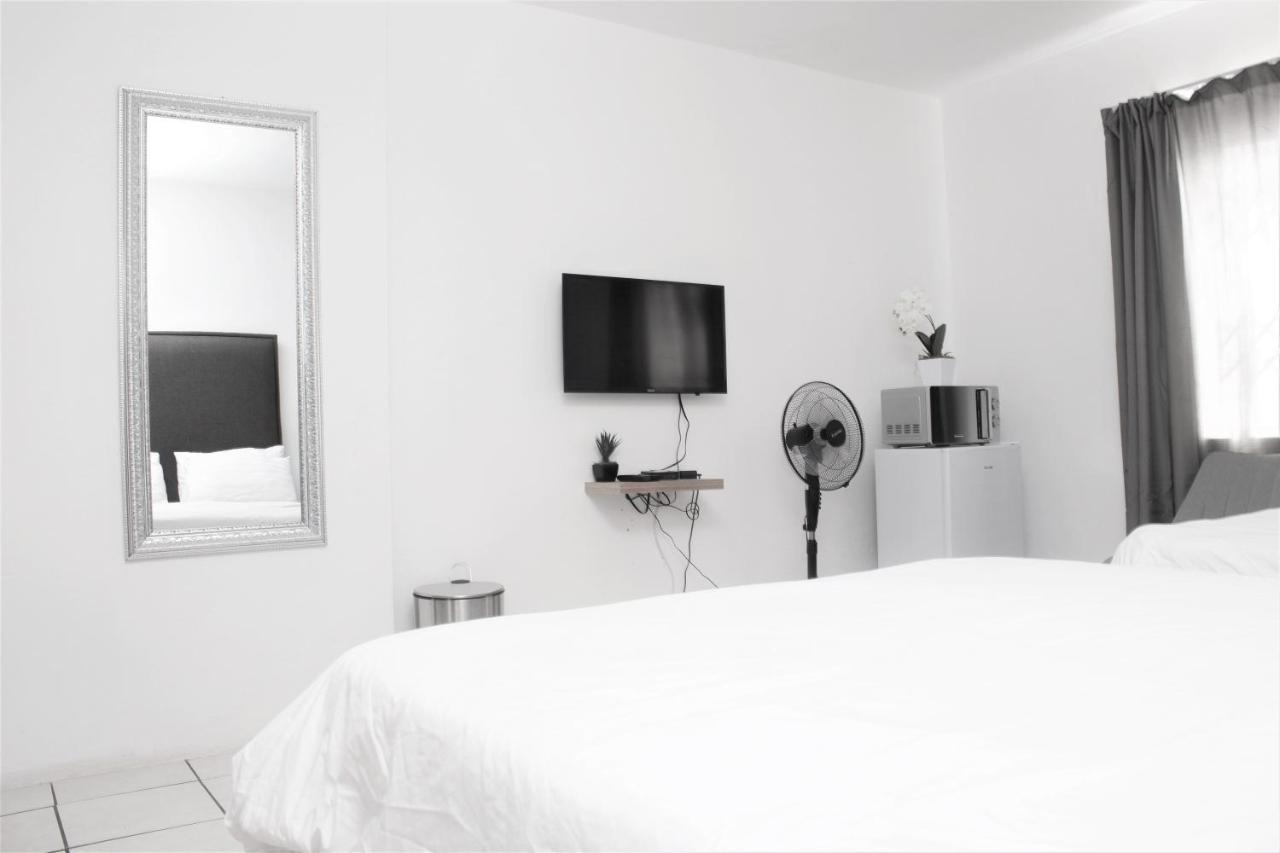 Cosmo Sleepover Roodepoort Ngoại thất bức ảnh